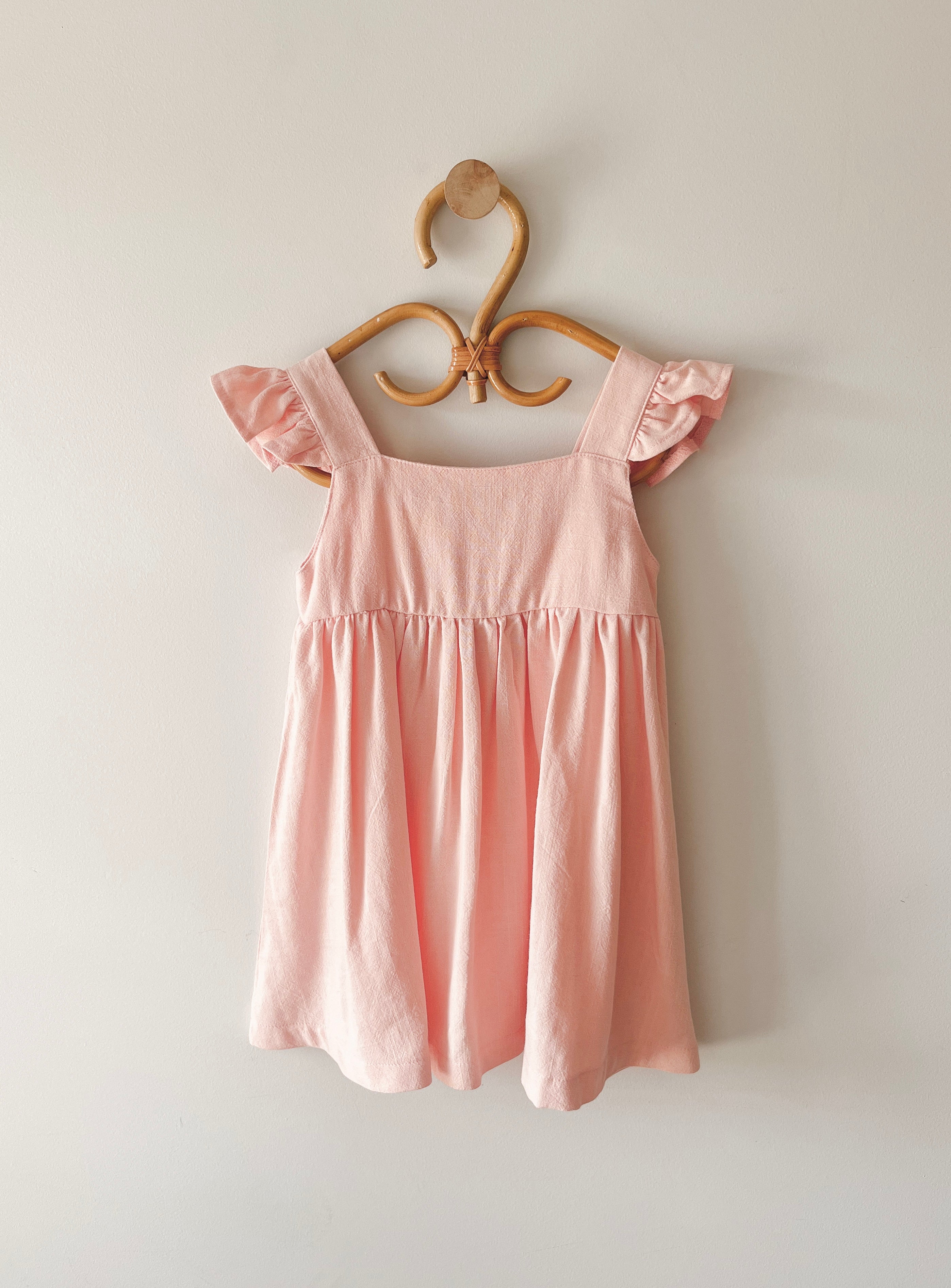 Lila Flutter Dress - Strawberry